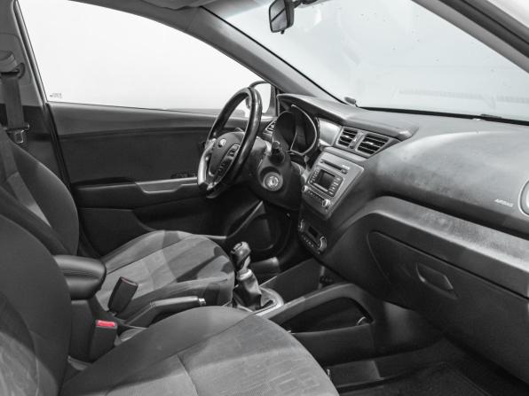 Kia Rio III с пробегом 2015 года, цена 900 000 рублей, 111302 км, седан, Автокод Объявления