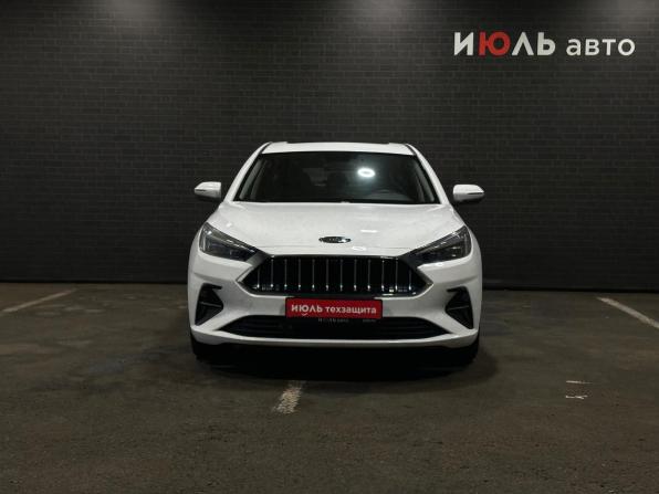 JAC J7 I с пробегом 2023 года, цена 1 660 000 рублей, 142 км, хэтчбек, Автокод Объявления