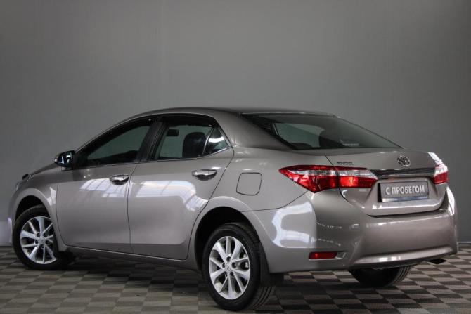 Toyota Corolla XI (E160 E170 E180) с пробегом 2014 года, цена 1 550 000 рублей, 81000 км, седан, Автокод Объявления