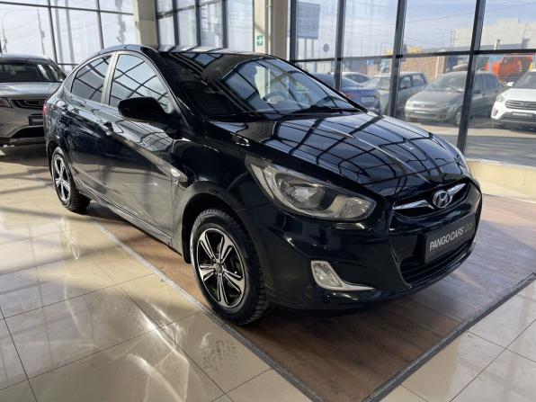 Hyundai Solaris I с пробегом 2013 года, цена 605 000 рублей, 205167 км, седан, Автокод Объявления