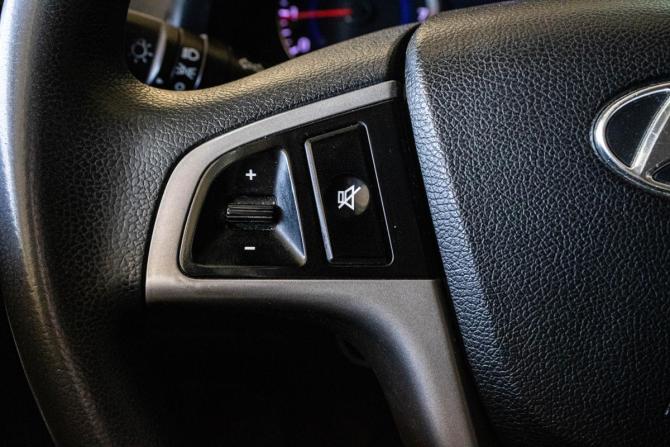 Hyundai Solaris I Рестайлинг с пробегом 2014 года, цена 530 000 рублей, 225481 км, седан, Автокод Объявления