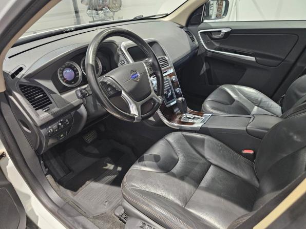 Volvo XC60 I с пробегом 2012 года, цена 1 599 000 рублей, 177990 км, внедорожник, Автокод Объявления