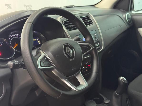 Renault Logan II Рестайлинг с пробегом 2020 года, цена 1 070 000 рублей, 81392 км, седан, Автокод Объявления