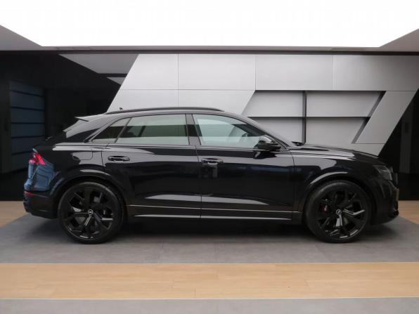 Audi RS Q8 I с пробегом 2021 года, цена 15 520 000 рублей, 29950 км, внедорожник, Автокод Объявления