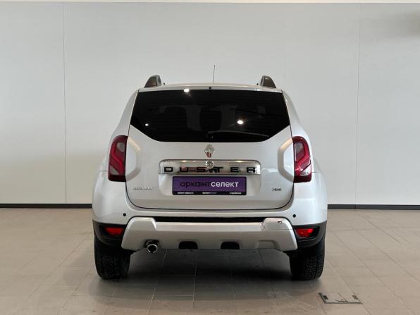 Renault Duster I Рестайлинг с пробегом 2018 года, цена 1 240 000 рублей, 172005 км, внедорожник, Автокод Объявления