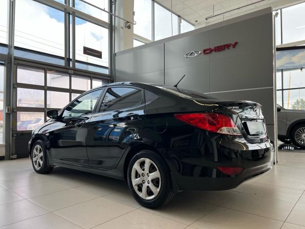Hyundai Solaris I с пробегом 2011 года, цена 799 000 рублей, 106492 км, седан, Автокод Объявления