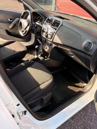 Renault Logan II Рестайлинг с пробегом 2021 года, цена 949 000 рублей, 96126 км, седан, Автокод Объявления