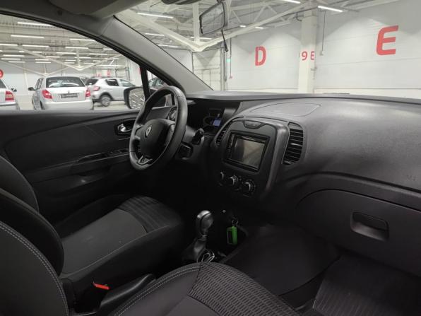 Renault Kaptur I с пробегом 2018 года, цена 1 527 000 рублей, 88055 км, внедорожник, Автокод Объявления