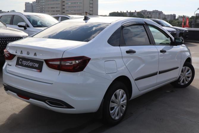 Lada (ВАЗ) Vesta I Рестайлинг (NG) с пробегом 2024 года, цена 1 079 000 рублей, 40000 км, седан, Автокод Объявления