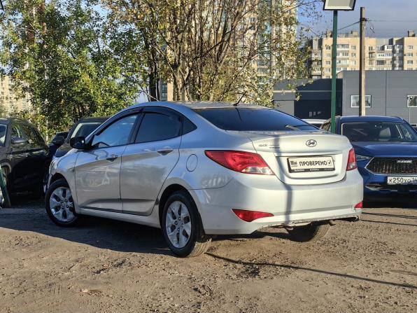 Hyundai Solaris I Рестайлинг с пробегом 2016 года, цена 609 000 рублей, 305600 км, седан, Автокод Объявления