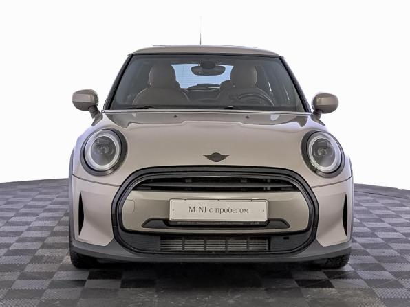 Mini Hatch III (F55/F56) Рестайлинг 2 с пробегом 2021 года, цена 2 335 000 рублей, 78539 км, хэтчбек, Автокод Объявления