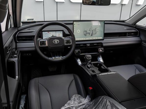 Toyota RAV4 VI (XA60) с пробегом 2026 года, цена 4 290 000 рублей, 50 км, внедорожник, Автокод Объявления