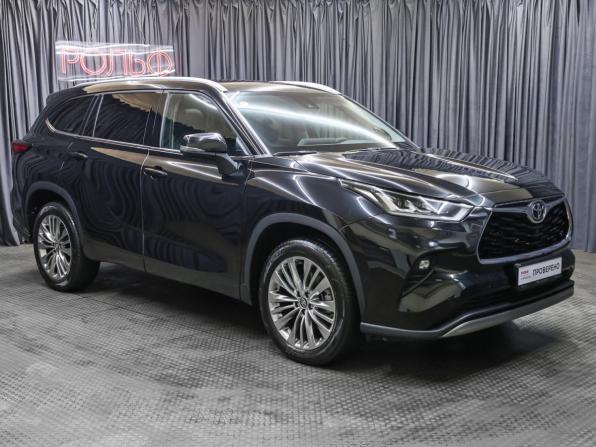 Toyota Highlander IV (XU70) с пробегом 2025 года, цена 5 649 000 рублей, 8248 км, внедорожник, Автокод Объявления