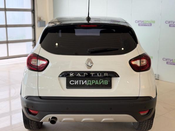 Renault Kaptur I Рестайлинг с пробегом 2021 года, цена 1 270 000 рублей, 103428 км, внедорожник, Автокод Объявления