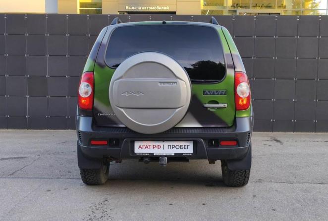 Chevrolet Niva I Рестайлинг с пробегом 2018 года, цена 895 000 рублей, 74440 км, внедорожник, Автокод Объявления