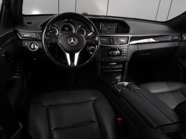 Mercedes-Benz E-Класс IV (W212 S212 C207) с пробегом 2013 года, цена 1 349 000 рублей, 108636 км, седан, Автокод Объявления