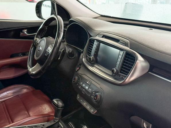 Kia Sorento III Prime с пробегом 2017 года, цена 2 597 000 рублей, 141952 км, внедорожник, Автокод Объявления