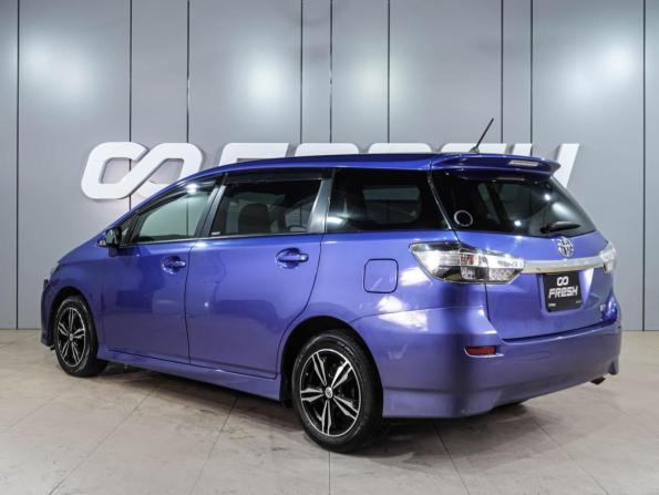 Toyota Wish II Рестайлинг с пробегом 2014 года, цена 1 649 000 рублей, 63593 км, минивэн, Автокод Объявления