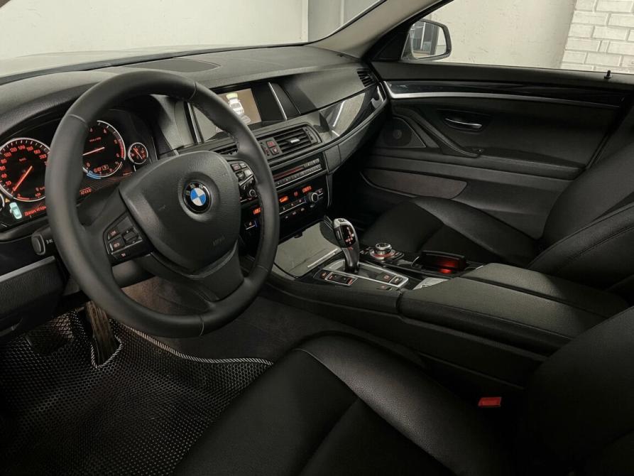 BMW 5 серии VI (F10/F11/F07) Рестайлинг Екатеринбург  - изображение 9