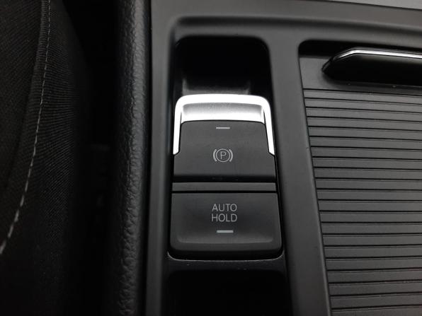 Volkswagen Golf VII с пробегом 2013 года, цена 940 000 рублей, 169266 км, хэтчбек, Автокод Объявления