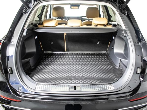Hongqi HS5 I Рестайлинг с пробегом 2023 года, цена 3 275 000 рублей, 21220 км, внедорожник, Автокод Объявления