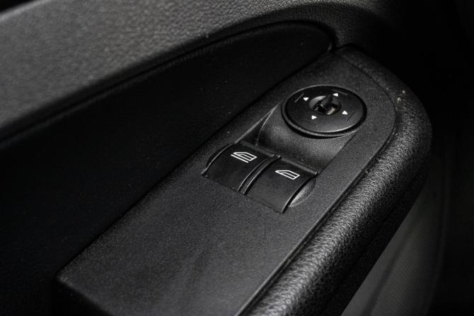Ford Focus II Рестайлинг с пробегом 2009 года, цена 500 000 рублей, 236270 км, хэтчбек, Автокод Объявления