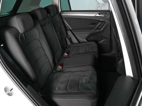 Volkswagen Tiguan II с пробегом 2019 года, цена 2 399 000 рублей, 144044 км, внедорожник, Автокод Объявления
