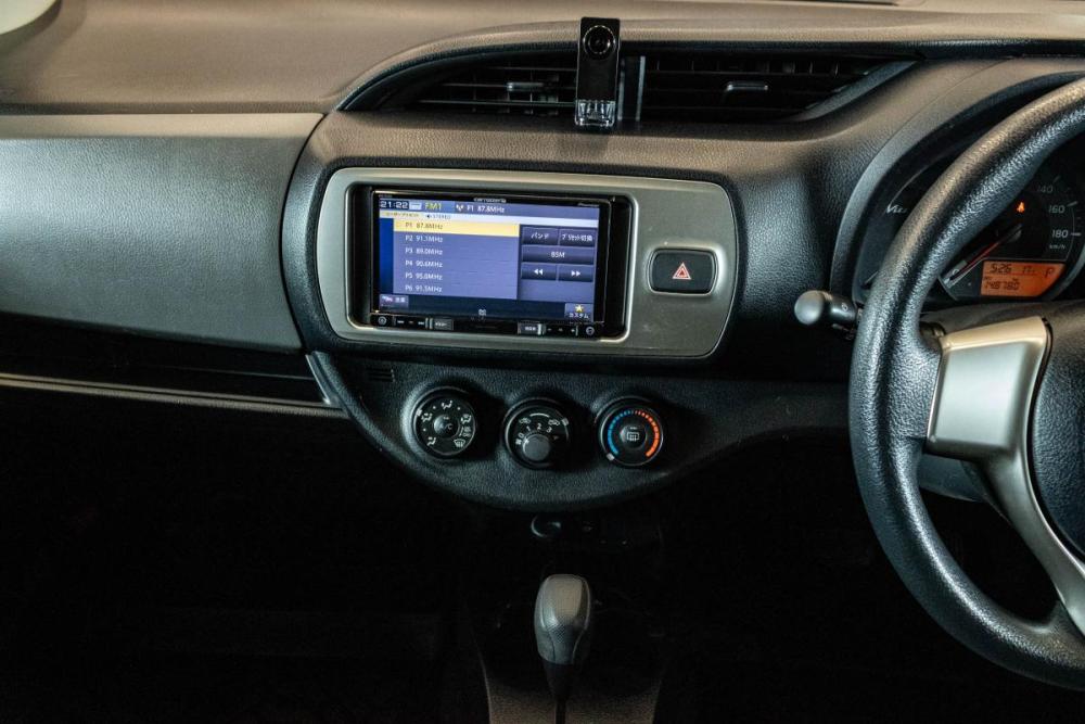 Toyota Vitz III (XP130) Рестайлинг Уфа  - изображение 7