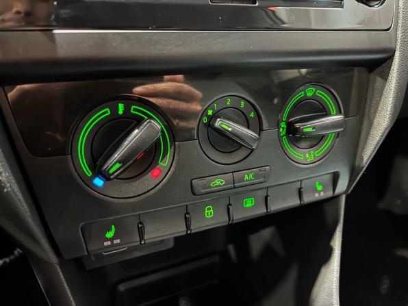 Skoda Rapid I Рестайлинг с пробегом 2019 года, цена 1 180 000 рублей, 51472 км, лифтбек, Автокод Объявления