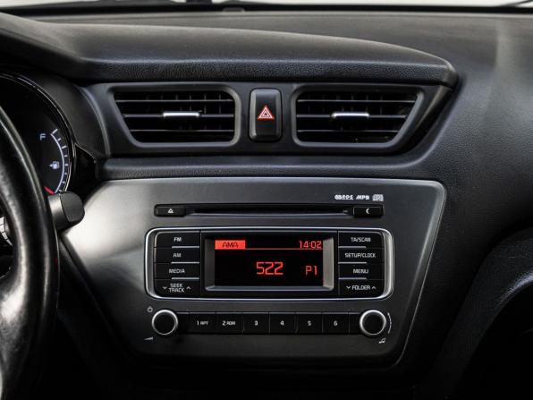 Kia Rio III Рестайлинг с пробегом 2015 года, цена 950 000 рублей, 233101 км, седан, Автокод Объявления