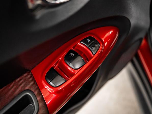 Nissan Juke I с пробегом 2013 года, цена 925 000 рублей, 168406 км, внедорожник, Автокод Объявления