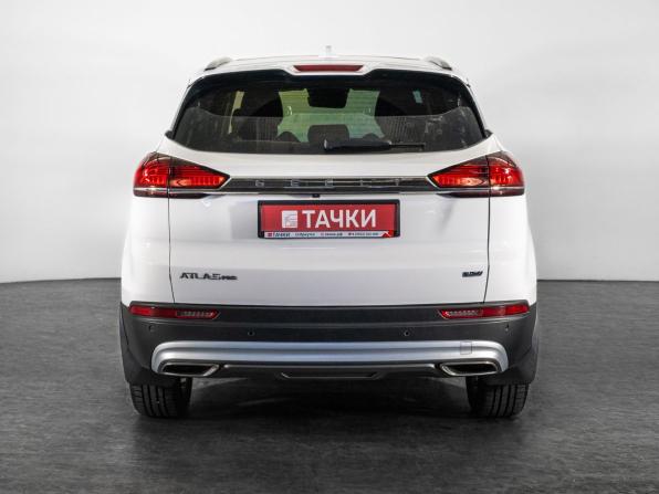 Geely Atlas Pro с пробегом 2022 года, цена 2 045 500 рублей, 48408 км, внедорожник, Автокод Объявления