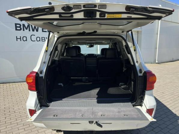 Toyota Land Cruiser 200 Series Рестайлинг 1 с пробегом 2013 года, цена 2 985 000 рублей, 240705 км, внедорожник, Автокод Объявления