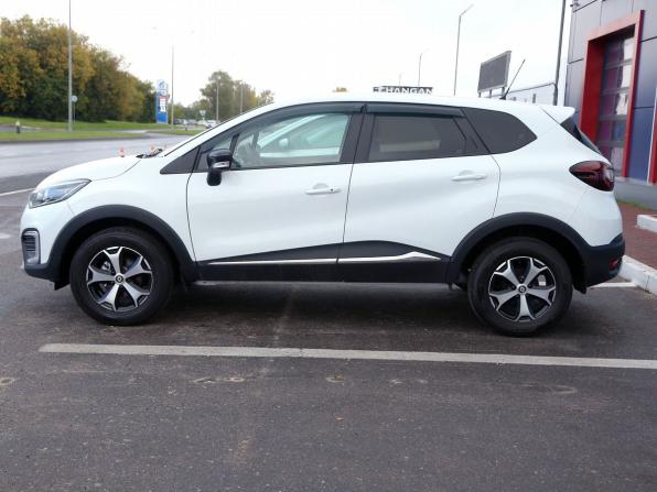 Renault Kaptur I с пробегом 2017 года, цена 1 081 000 рублей, 415000 км, внедорожник, Автокод Объявления