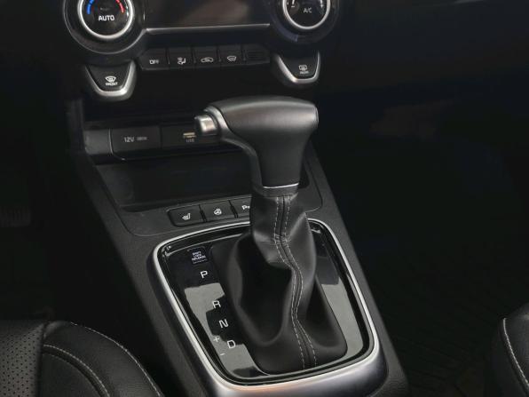 Kia Rio IV Рестайлинг с пробегом 2021 года, цена 1 949 000 рублей, 54552 км, хэтчбек, Автокод Объявления