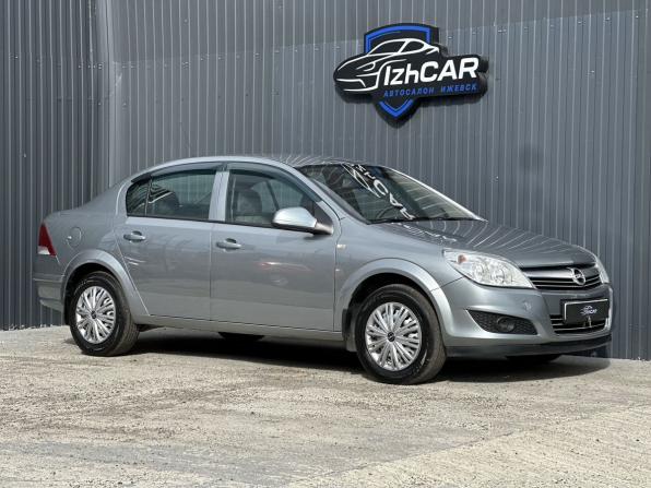 Opel Astra H Рестайлинг с пробегом 2013 года, цена 599 000 рублей, 232500 км, седан, Автокод Объявления
