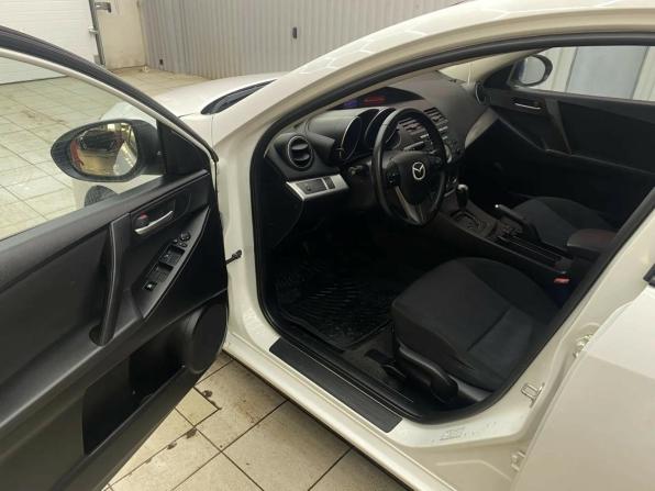 Mazda 3 II (BL) с пробегом 2010 года, цена 769 000 рублей, 144500 км, седан, Автокод Объявления