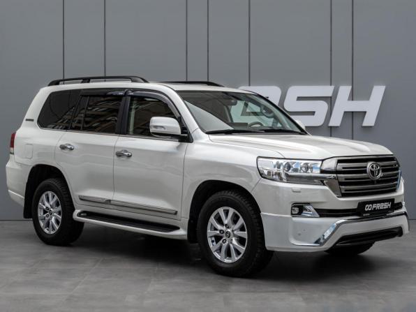 Toyota Land Cruiser 200 Series Рестайлинг 2 с пробегом 2015 года, цена 4 995 000 рублей, 230140 км, внедорожник, Автокод Объявления