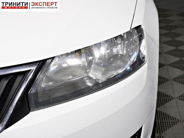Skoda Rapid I с пробегом 2017 года, цена 1 167 000 рублей, 210792 км, лифтбек, Автокод Объявления