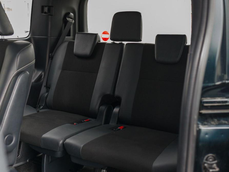 Toyota Noah III (R80) Рестайлинг Новосибирск  - изображение 18