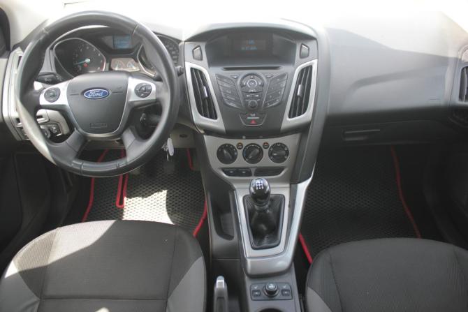 Ford Focus III с пробегом 2013 года, цена 650 000 рублей, 230410 км, универсал, Автокод Объявления