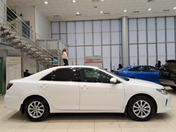 Toyota Camry VII (XV50) Рестайлинг с пробегом 2015 года, цена 1 550 000 рублей, 249108 км, седан, Автокод Объявления