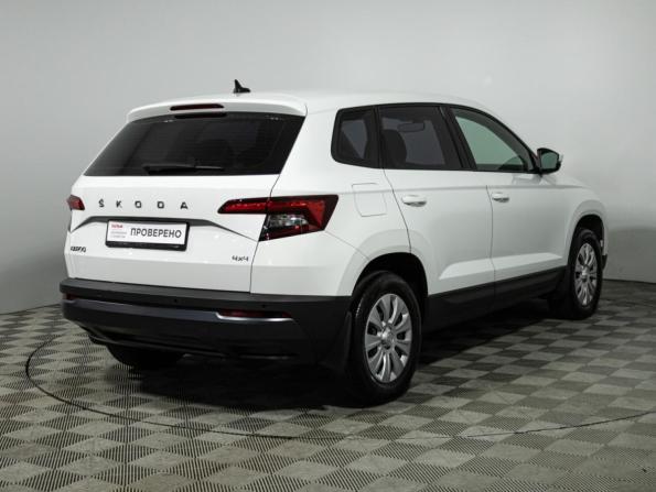 Skoda Karoq I с пробегом 2021 года, цена 2 189 700 рублей, 96966 км, внедорожник, Автокод Объявления