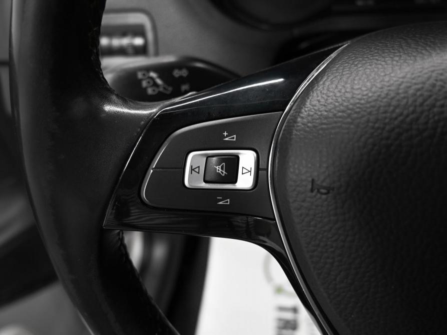Volkswagen Polo V Рестайлинг Тверь  - изображение 17