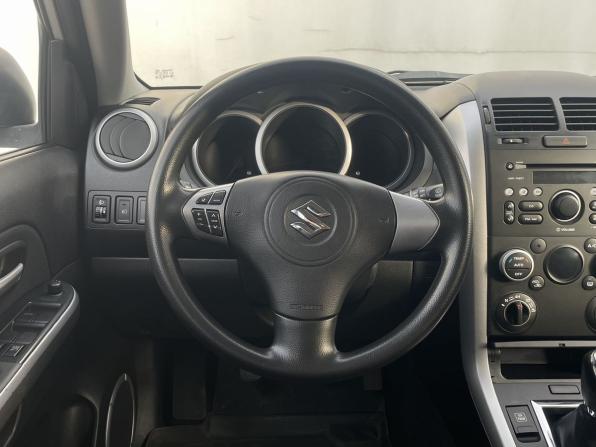 Suzuki Grand Vitara II Рестайлинг с пробегом 2011 года, цена 899 000 рублей, 108634 км, внедорожник, Автокод Объявления