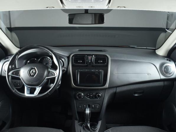 Renault Sandero II Рестайлинг с пробегом 2021 года, цена 1 299 995 рублей, 50371 км, хэтчбек, Автокод Объявления