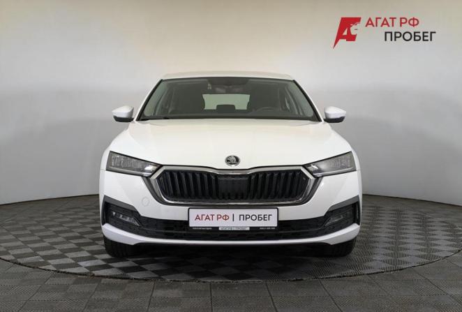 Skoda Octavia IV (A8) с пробегом 2020 года, цена 2 350 000 рублей, 73100 км, лифтбек, Автокод Объявления