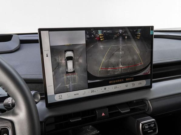Toyota Wildlander II с пробегом 2026 года, цена 4 309 000 рублей, 33 км, внедорожник, Автокод Объявления