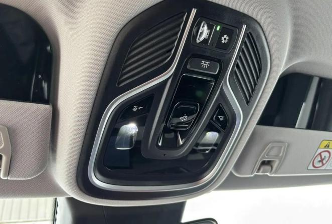 Geely Atlas II с пробегом 2024 года, цена 2 695 000 рублей, 28004 км, внедорожник, Автокод Объявления