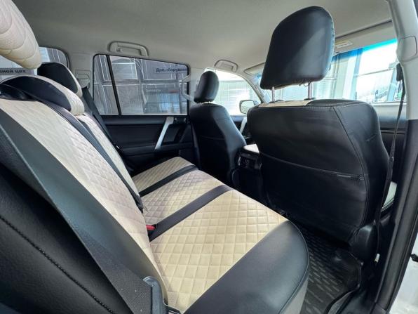Toyota Land Cruiser Prado 150 Series Рестайлинг 1 с пробегом 2015 года, цена 3 250 000 рублей, 175839 км, внедорожник, Автокод Объявления